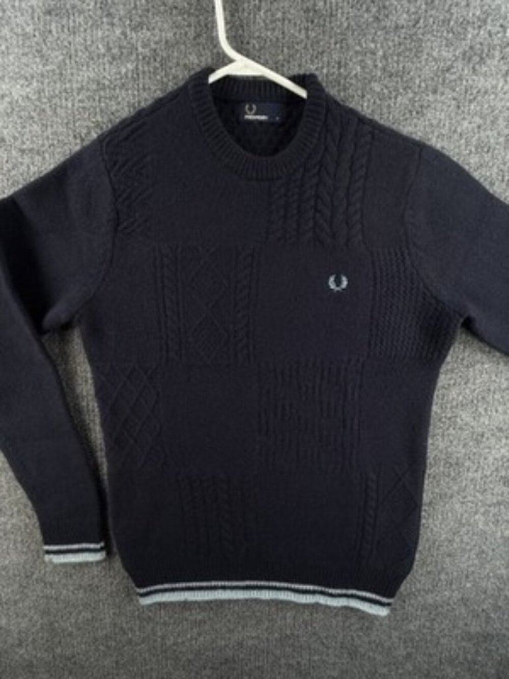 Fred Perry Chunky Cable Knit Logo Men Pullover Blue Crew Neck Wool Nylon Knit